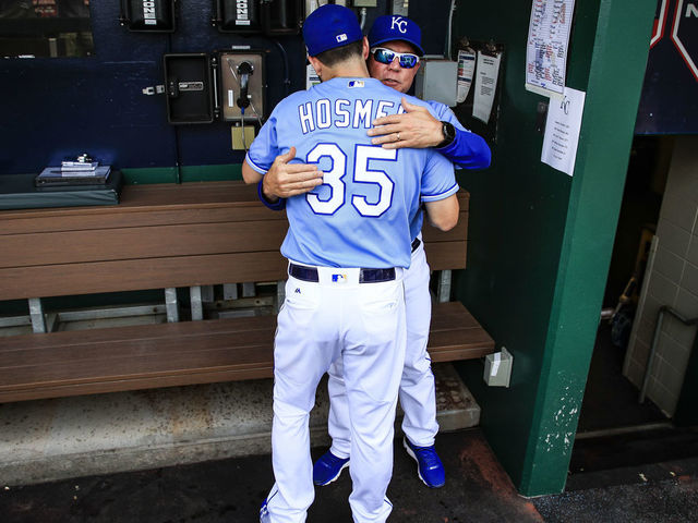 Royals' Yost: I didn't hear from Hosmer 'even on my death bed