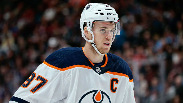 McDavid's latest hat trick boosts chances of defending scoring title
