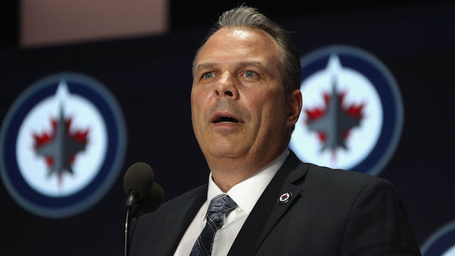 CHICAGO, IL - JUNE 23: General manager Kevin Cheveldayoff of the Winnipeg Jets speaks onstage before their pick during Round One of the 2017 NHL Draft at United Center on June 23, 2017 in Chicago, Illinois.