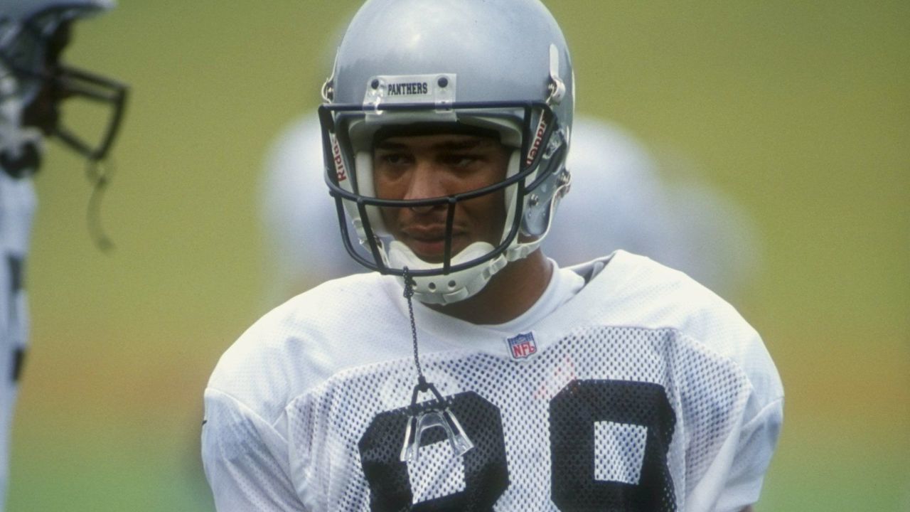 25 Jul 1998: Wide receiver Rae Carruth #89 of the Carolina Panthers looks on during the 1998 Carolina Panthers Training Camp at the Wofford College in Spartanburg, South Carolina. Mandatory Credit: Erik Perel /Allsport