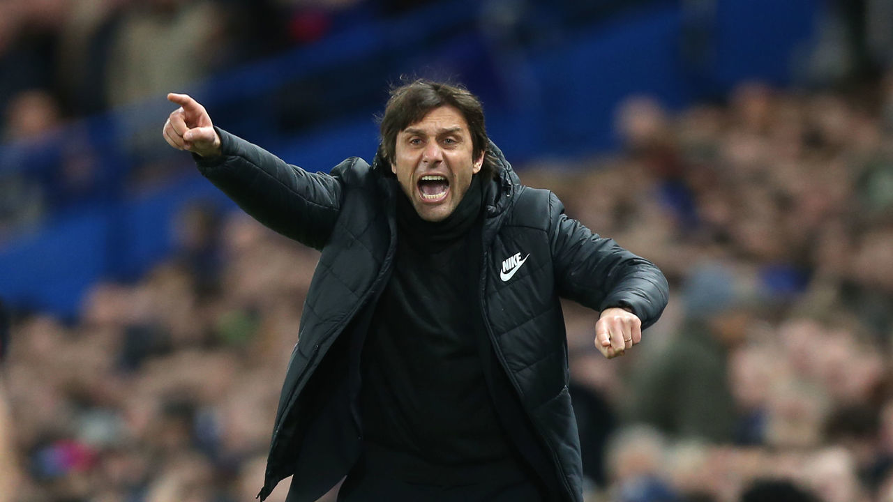 LONDON, ENGLAND - FEBRUARY 20: Chelsea manager Antonio Conte during the UEFA Champions League Round of 16 First Leg match between Chelsea FC and FC Barcelona at Stamford Bridge on February 20, 2018 in London, United Kingdom.