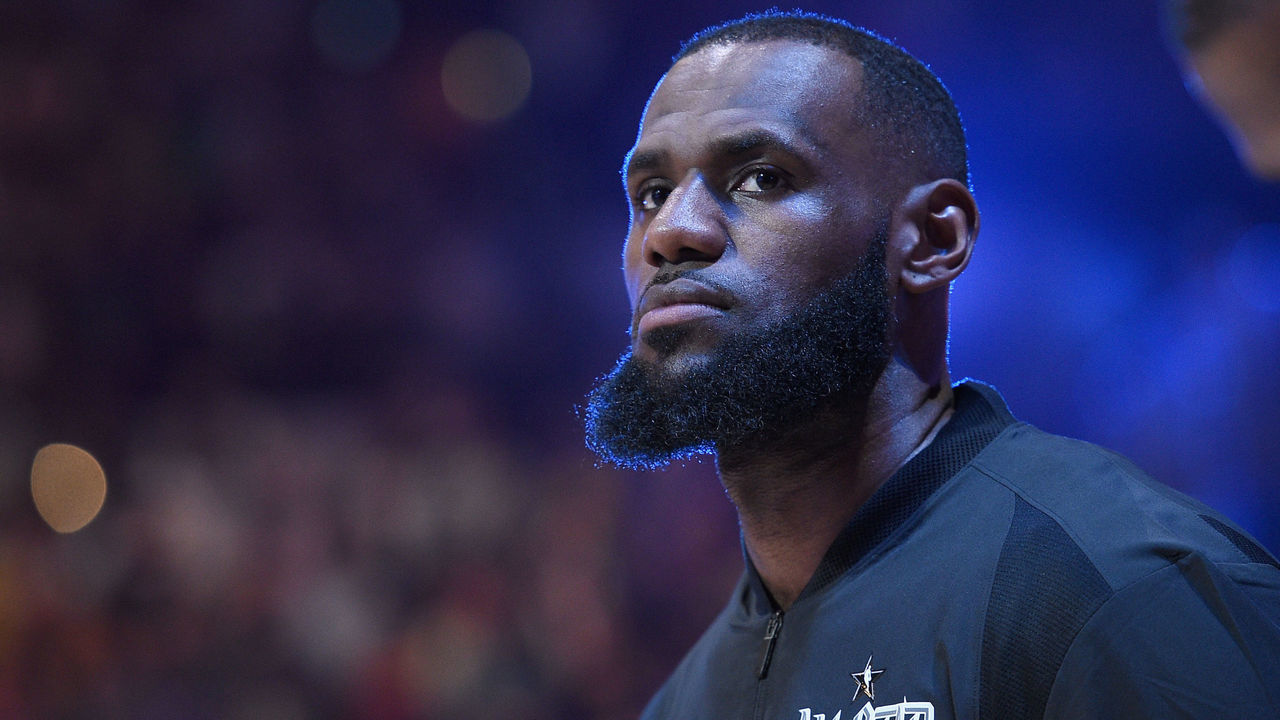 LOS ANGELES, CA - FEBRUARY 18: LeBron James warms up during the NBA All-Star Game 2018 at Staples Center on February 18, 2018 in Los Angeles, California.