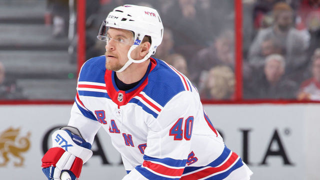 OTTAWA, ON - DECEMBER 4: Michael Grabner #40 of the New York Rangers skates against the Ottawa Senators at Canadian Tire Centre on December 4, 2017 in Ottawa, Ontario, Canada.