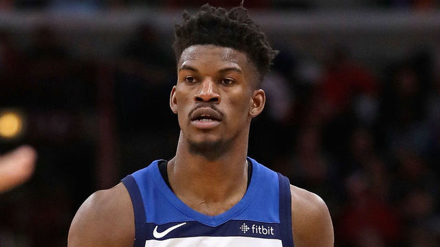 CHICAGO, IL - FEBRUARY 09: Jimmy Butler #23 of the Minnesota Timberwolves brings the ball up the court against the Chicago Bulls at the United Center on February 9, 2018 in Chicago, Illinois. The Bulls defeated the Timberwolves 114-113.