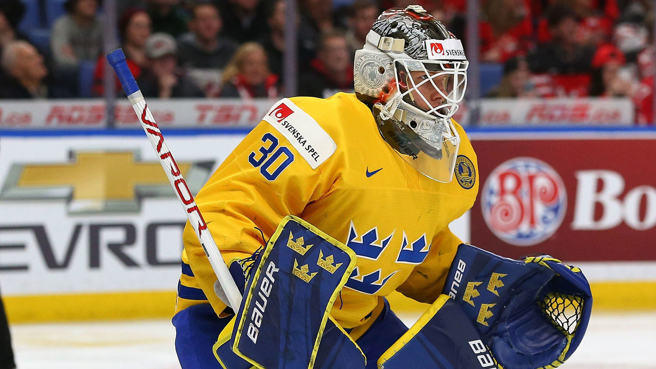 BUFFALO, NY - JANUARY 5: Filip Gustavsson #30 of Sweden in play against Canada during the Gold medal game of the IIHF World Junior Championship at KeyBank Center on January 5, 2018 in Buffalo, New York. Canada beat Sweden 3-1.