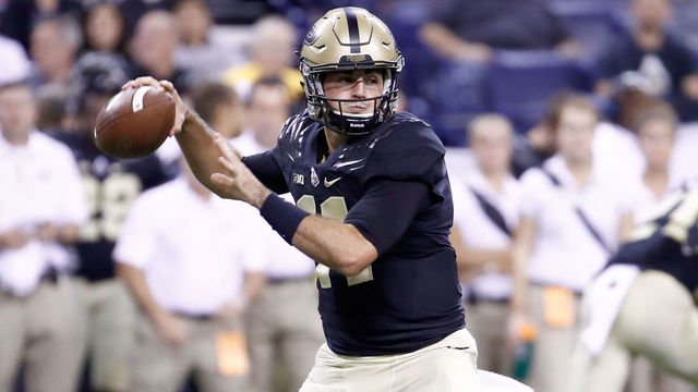 INDIANAPOLIS, IN - SEPTEMBER 02: David Blough #11 of the Purdue Boilermakers throws a pass during the game against the Louisville Cardinals at Lucas Oil Stadium on September 2, 2017 in Indianapolis, Indiana.