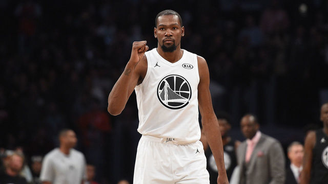 LOS ANGELES, CA - FEBRUARY 18: Kevin Durant #35 of Team LeBron James celebrates during the NBA All-Star Game 2018 at Staples Center on February 18, 2018 in Los Angeles, California.