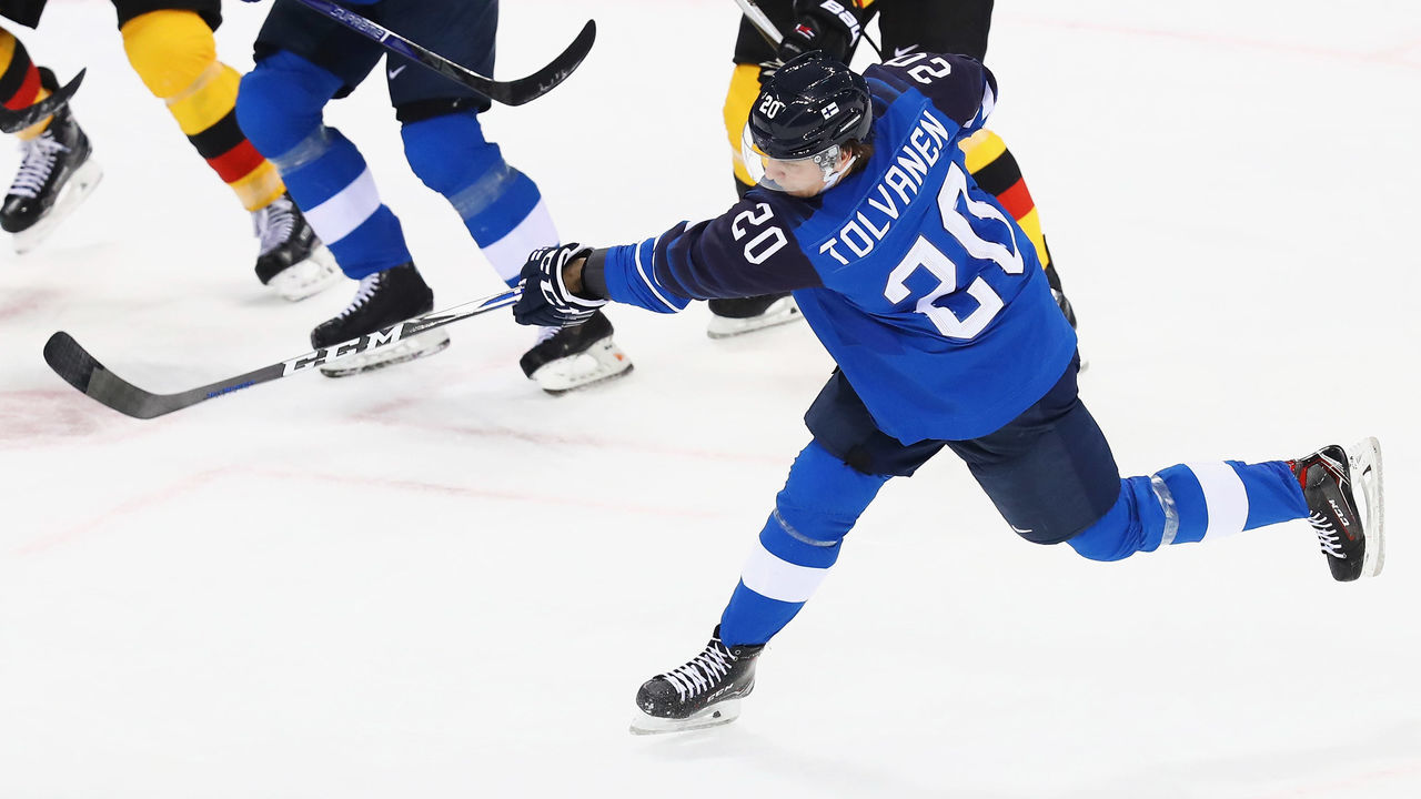 GANGNEUNG, SOUTH KOREA - FEBRUARY 15: Eeli Tolvanen of Finland shoots and scores a goal during the Men's Ice Hockey Preliminary Round Group C game on day six of the PyeongChang 2018 Winter Olympic Games at Gangneung Hockey Centre on February 15, 2018 in Gangneung, South Korea.