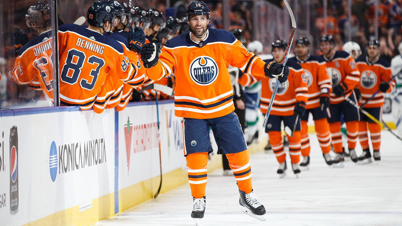 EDMONTON, AB - JANUARY 20: Patrick Maroon #19 of the Edmonton Oilers celebrates a goal against the Vancouver Canucks at Rogers Place on January 20, 2018 in Edmonton, Canada.