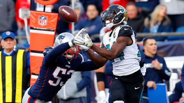 FOXBOROUGH, MA - JANUARY 21: Kyle Van Noy #53 of the New England Patriots is called for a pass interference penalty as he defense A.J. Bouye #21 of the Jacksonville Jaguars in the second quarter during the AFC Championship Game at Gillette Stadium on January 21, 2018 in Foxborough, Massachusetts.