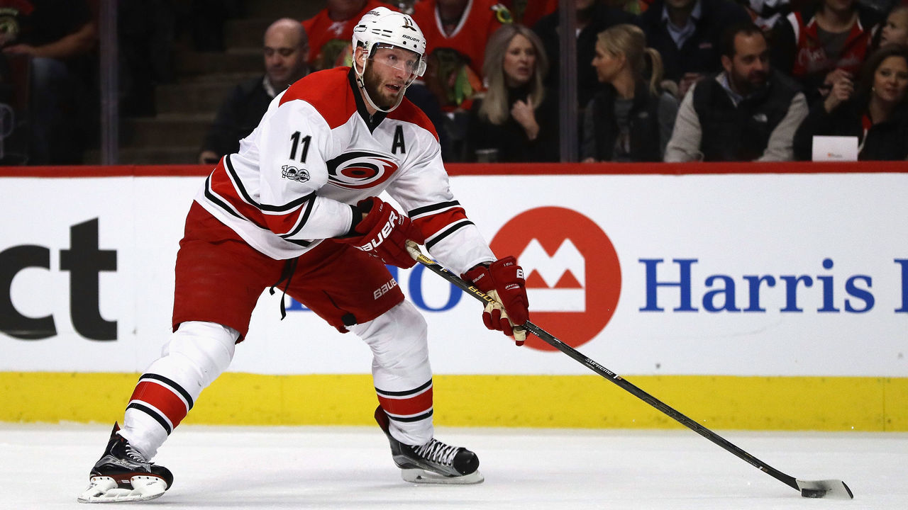 CHICAGO, IL - JANUARY 06: Jordan Staal #11 of the Carolina Hurricanes controls the puck against the Chicago Blackhawks at the United Center on January 6, 2017 in Chicago, Illinois. The Blackhawks defeated the Hurricanes 2-1.
