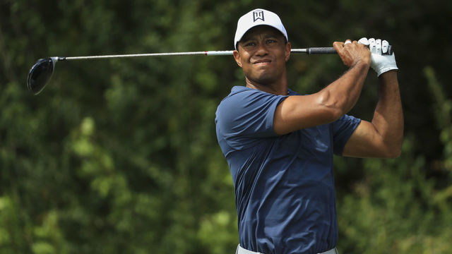 PALM BEACH GARDENS, FL - FEBRUARY 24: Tiger Woods plays his tee shot on the third hole during the third round of the Honda Classic at PGA National Resort and Spa on February 24, 2018 in Palm Beach Gardens, Florida.
