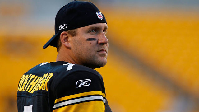 PITTSBURGH - AUGUST 25: Ben Roethlisberger #7 of the Pittsburgh Steelers warms up prior to the preseason game against the Carolina Panthers on September 2, 2010 at Heinz Field in Pittsburgh, Pennsylvania.