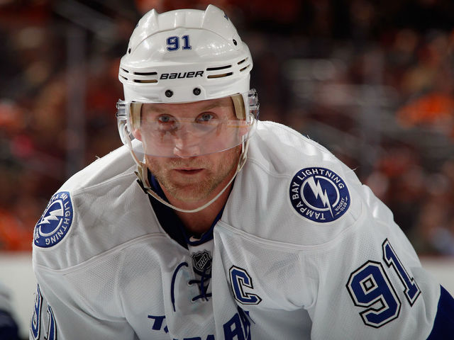 PHILADELPHIA, PA - JANUARY 12: Steven Stamkos #91 of the Tampa Bay Lightning skates against the Philadelphia Flyers at the Wells Fargo Center on January 12, 2015 in Philadelphia, Pennsylvania. The Flyers defeated the Lightning 7-3.