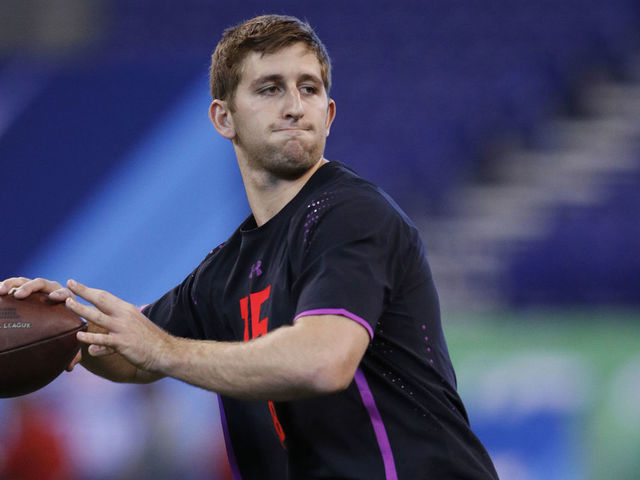 INDIANAPOLIS, IN - MARCH 03: UCLA quarterback Josh Rosen throws during the NFL Combine at Lucas Oil Stadium on March 3, 2018 in Indianapolis, Indiana.