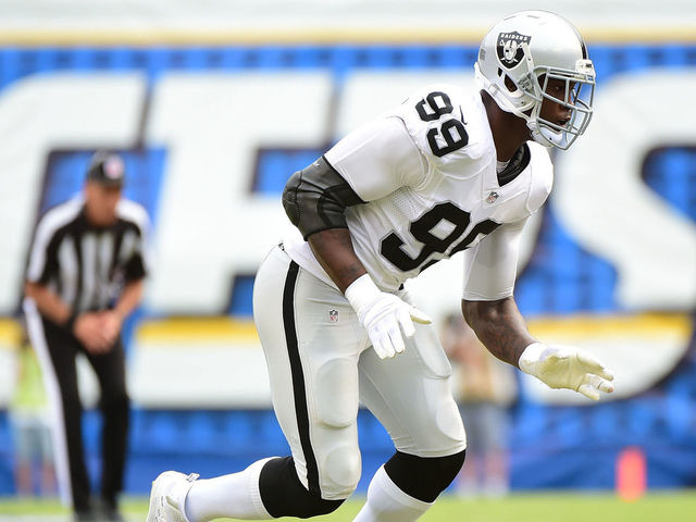 SAN DIEGO, CA - OCTOBER 25: Aldon Smith #99 of the Oakland Raiders comes off the line during the game against the San Diego Chargers at Qualcomm Stadium on October 25, 2015 in San Diego, California.