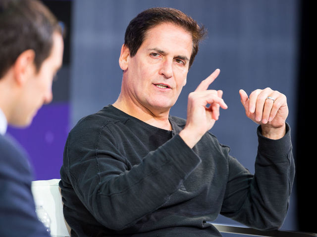 NEW YORK, NY - NOVEMBER 09: Andrew Ross Sorkin and Mark Cuban speak onstage at The New York Times 2017 DealBook Conference at Jazz at Lincoln Center on November 9, 2017 in New York City.