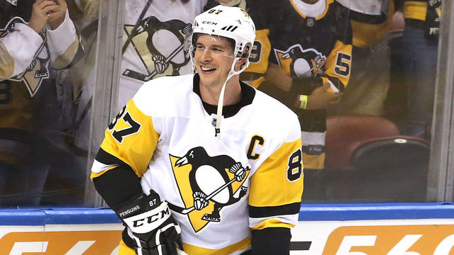 Watch: Crosby hits 1,100-point mark with pair of assists