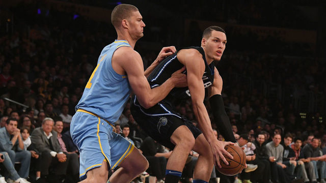 Magic's Gordon blames loss vs. Lakers on clock error, refs: 'We feel cheated'