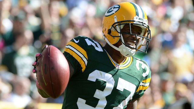 GREEN BAY, WI - OCTOBER 06: Sam Shields #37 of the Green Bay Packers reacts as he is called for a penalty during the game against the Detroit Lions at Lambeau Field on October 6, 2013 in Green Bay, Wisconsin.