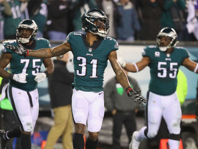 PHILADELPHIA, PA - JANUARY 21: Jalen Mills #31 of the Philadelphia Eagles celebrates a first quarter touchdown by teammate Patrick Robinson (not pictured) against the Minnesota Vikings in the NFC Championship game at Lincoln Financial Field on January 21, 2018 in Philadelphia, Pennsylvania.