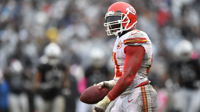 OAKLAND, CA - OCTOBER 16: Tamba Hali #91 of the Kansas City Chiefs reacts after recovering a fumble during their NFL game against the Oakland Raiders at Oakland-Alameda County Coliseum on October 16, 2016 in Oakland, California.