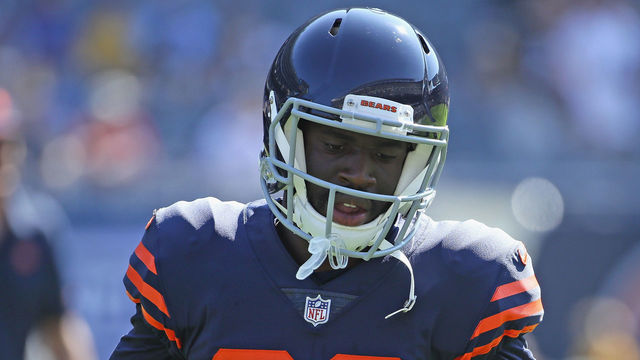 CHICAGO, IL - SEPTEMBER 24: Prince Amukamara #20 of the Chicago Bears participtes in warm-ups before a game against the Pittsburgh Steelers at Soldier Field on September 24, 2017 in Chicago, Illinois. The Bears defeated the Steelers 23-17 in overtime.