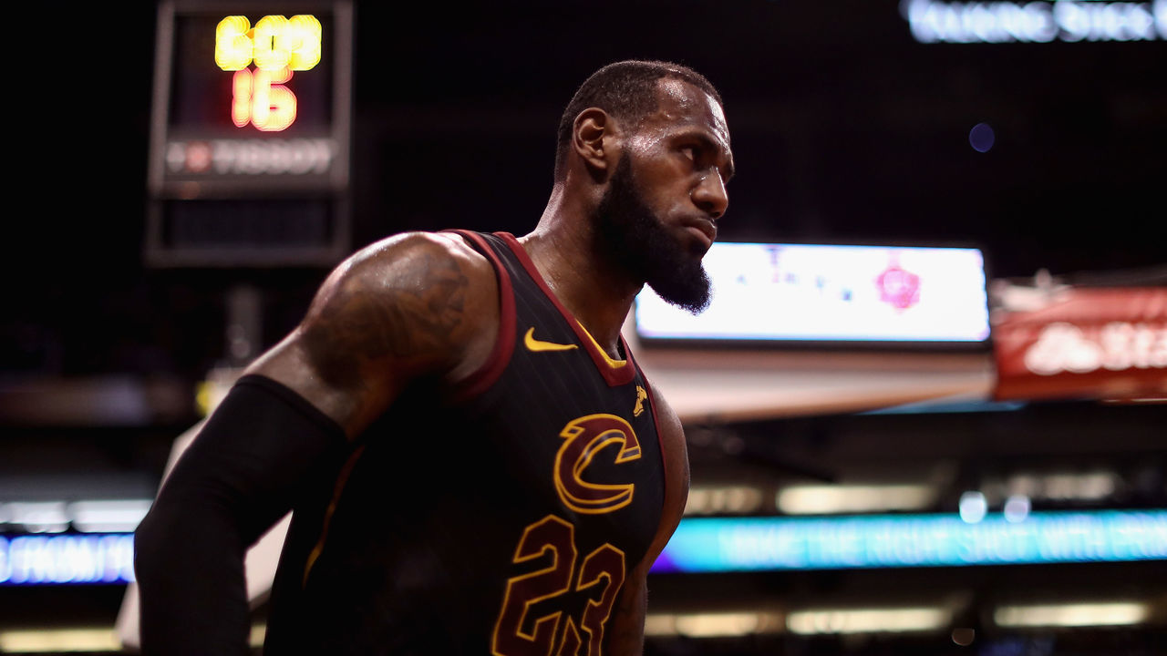 PHOENIX, AZ - MARCH 13: LeBron James #23 of the Cleveland Cavaliers walks onto the court during the first half of the NBA game against the Phoenix Suns at Talking Stick Resort Arena on March 13, 2018 in Phoenix, Arizona. The Cavaliers defeated the Suns 129-107.
