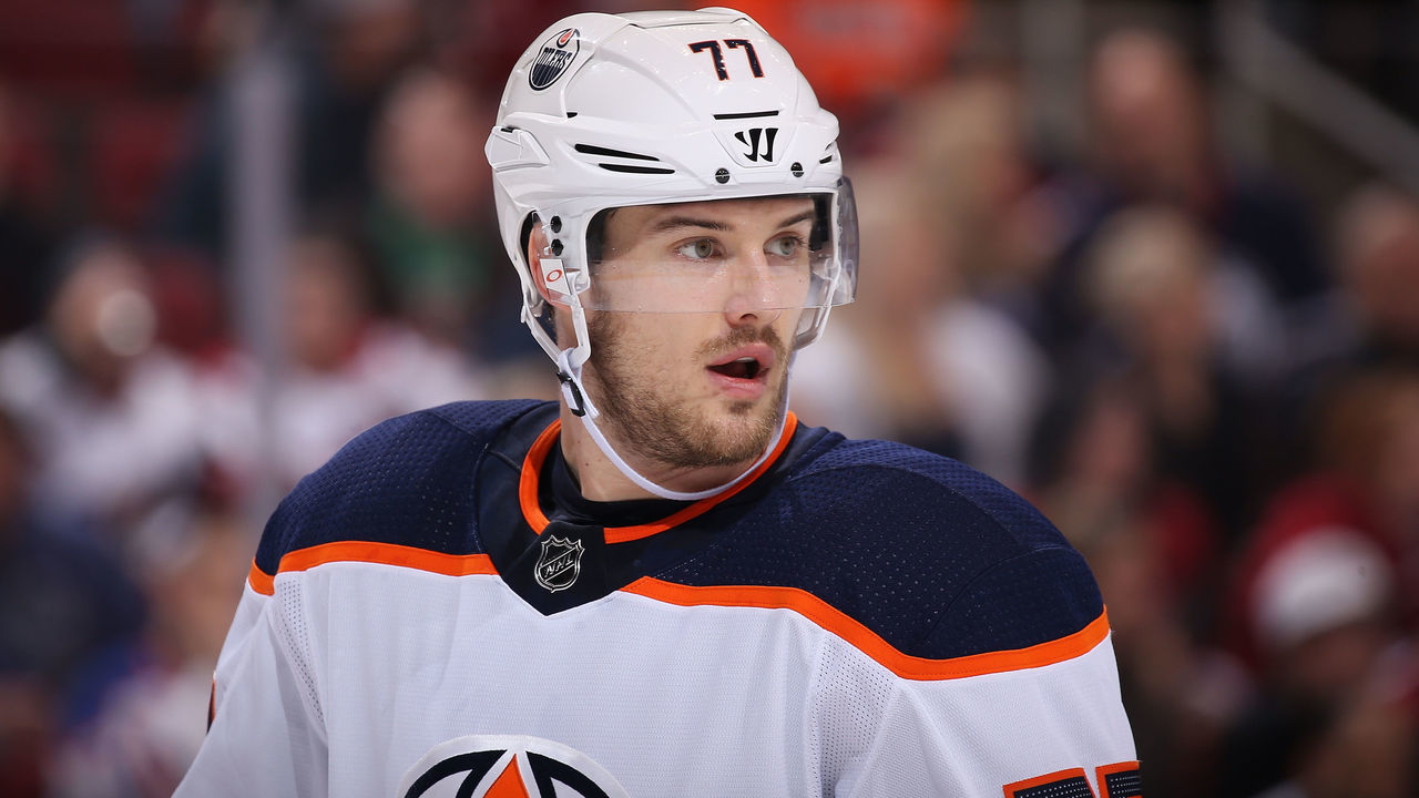GLENDALE, AZ - JANUARY 12: Oscar Klefbom #77 of the Edmonton Oilers during the first period of the NHL game against the Arizona Coyotes at Gila River Arena on January 12, 2018 in Glendale, Arizona.