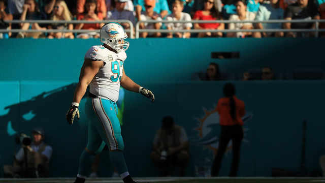 MIAMI GARDENS, FL - NOVEMBER 19: Ndamukong Suh #93 of the Miami Dolphins during the fourth quarter against the Tampa Bay Buccaneers at Hard Rock Stadium on November 19, 2017 in Miami Gardens, Florida.