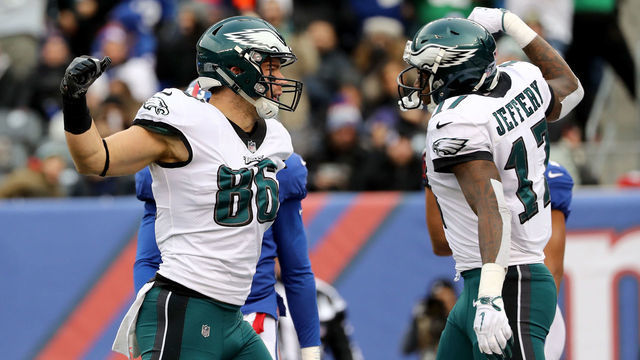 EAST RUTHERFORD, NJ - DECEMBER 17: Zach Ertz #86 of the Philadelphia Eagles celebrates with teammate Alshon Jeffery #17 after scoring a 10 yard touchdown against the New York Giants during the second quarter in the game at MetLife Stadium on December 17, 2017 in East Rutherford, New Jersey.