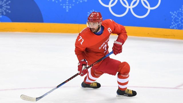 Russia's Ilya Kovalchuk looks on in the men's gold medal ice hockey match between the Olympic Athletes from Russia and Germany during the Pyeongchang 2018 Winter Olympic Games at the Gangneung Hockey Centre in Gangneung on February 25, 2018. / AFP PHOTO / Kirill KUDRYAVTSEV