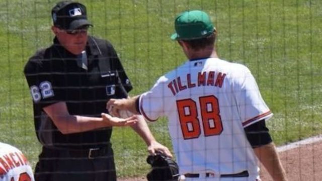 Orioles' Gausman, Tillman serve as honorary bat boys after losing at fantasy football