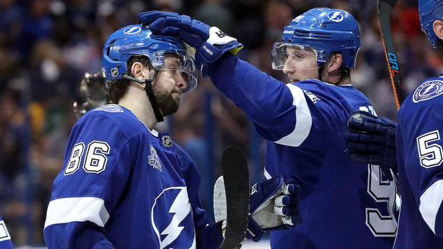 Lightning clinch playoff spot after missing out a year ago