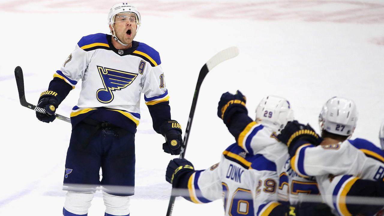 CHICAGO, IL - MARCH 18: Alex Pietrangelo #27 of the St. Louis Blues celebrates after scoring the game-tying goal in the third period against the Chicago Blackhawks at the United Center on March 18, 2018 in Chicago, Illinois. The Blues defeated the Blackhawks 5-4 in overtime.