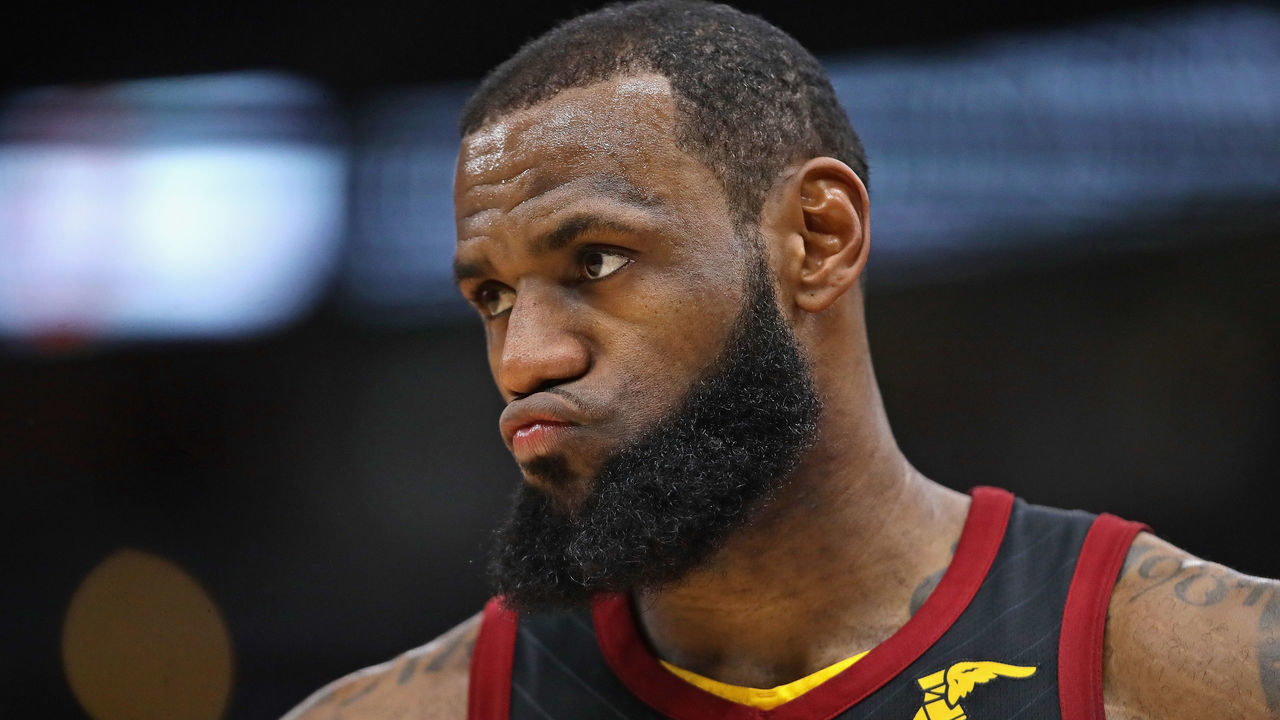 CHICAGO, IL - MARCH 17: LeBron James #23 of the Cleveland Cavaliers listens to a coach during the second half against the Chicago Bulls at the United Center on March 17, 2018 in Chicago, Illinois. The Cavaliers defeated the Bulls 114-109.