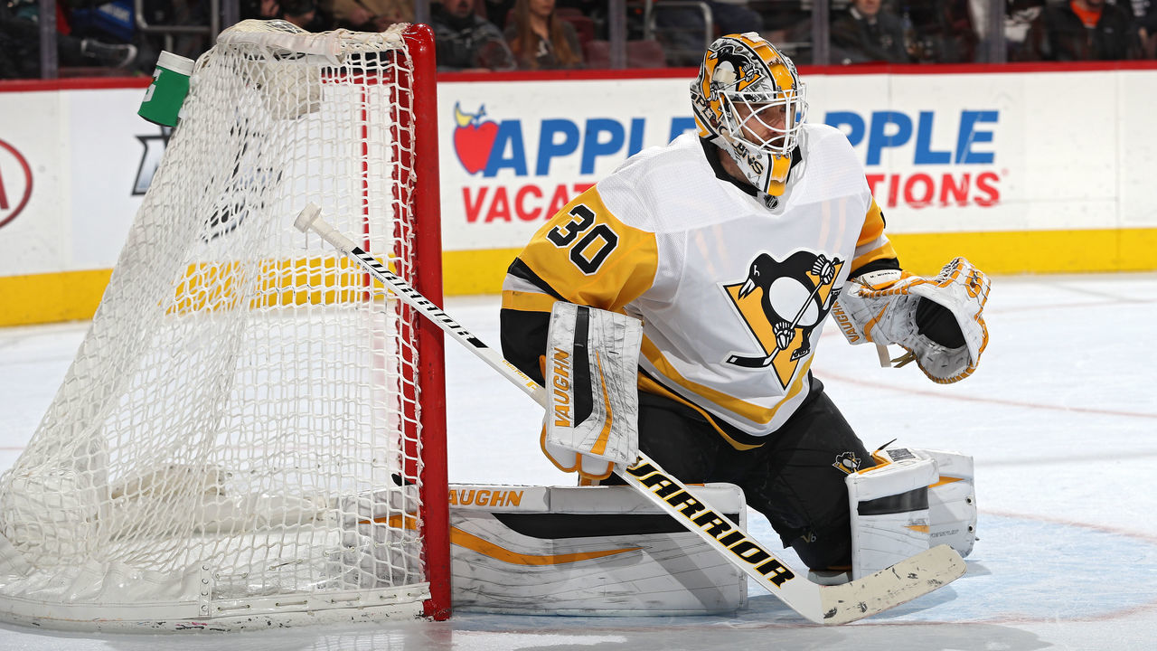 PHILADELPHIA, PA - JANUARY 02: Goalie Matt Murray #30 of the Pittsburgh Penguins warms up before playing against the Philadelphia Flyers during the second period at Wells Fargo Center on January 2, 2018 in Philadelphia, Pennsylvania.