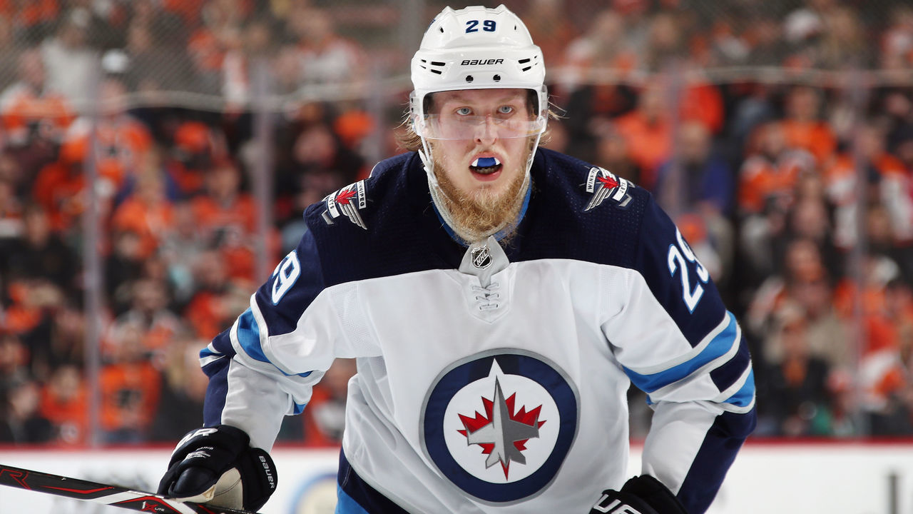 PHILADELPHIA, PA - MARCH 10: Patrik Laine #29 of the Winnipeg Jets skates against the Philadelphia Flyers at the Wells Fargo Center on March 10, 2018 in Philadelphia, Pennsylvania.