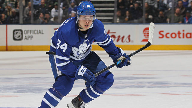 TORONTON, ON - JANUARY 6: Auston Matthews #34 of the Toronto Maple Leafs skates on the attack against the Vancouver Canucks during an NHL game at the Air Canada Centre on January 6, 2018 in Toronto, Ontario, Canada.