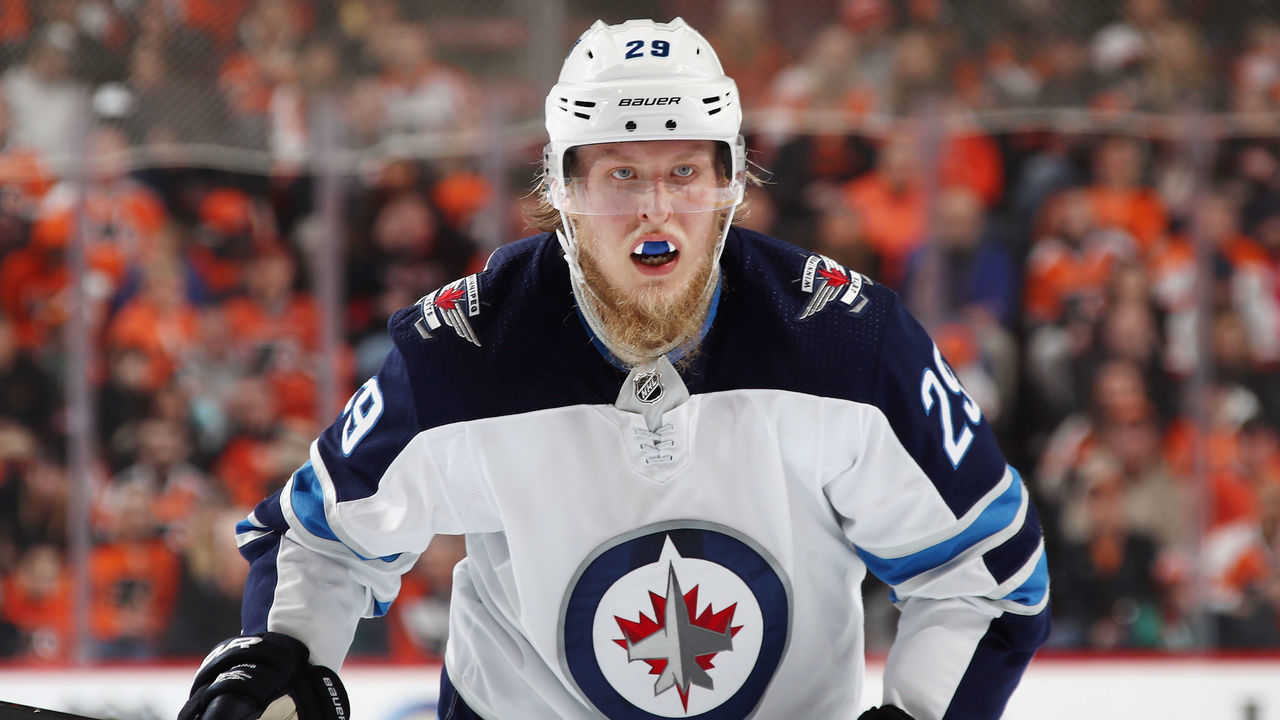PHILADELPHIA, PA - MARCH 10: Patrik Laine #29 of the Winnipeg Jets skates against the Philadelphia Flyers at the Wells Fargo Center on March 10, 2018 in Philadelphia, Pennsylvania.