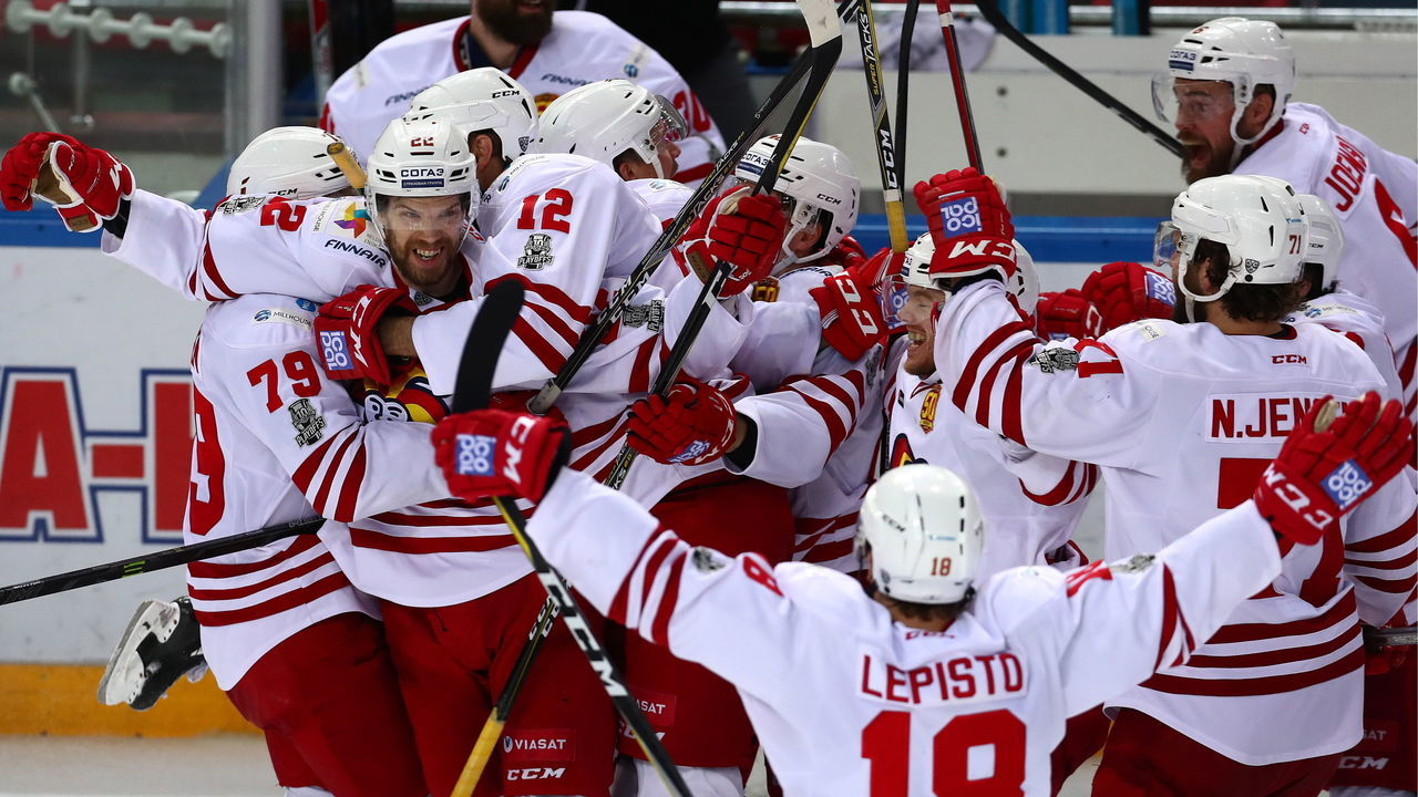 MOSCOW, RUSSIA - MARCH 22, 2018: Jokerit Helsinki's players celebrate their victory in the 2017/18 KHL Western Conference semifinal playoff ice hockey match against CSKA Moscow at CSKA Ice Palace. Jokerit Helsinki won the game 2-1 in overtime. Stanislav Krasilnikov/TASS