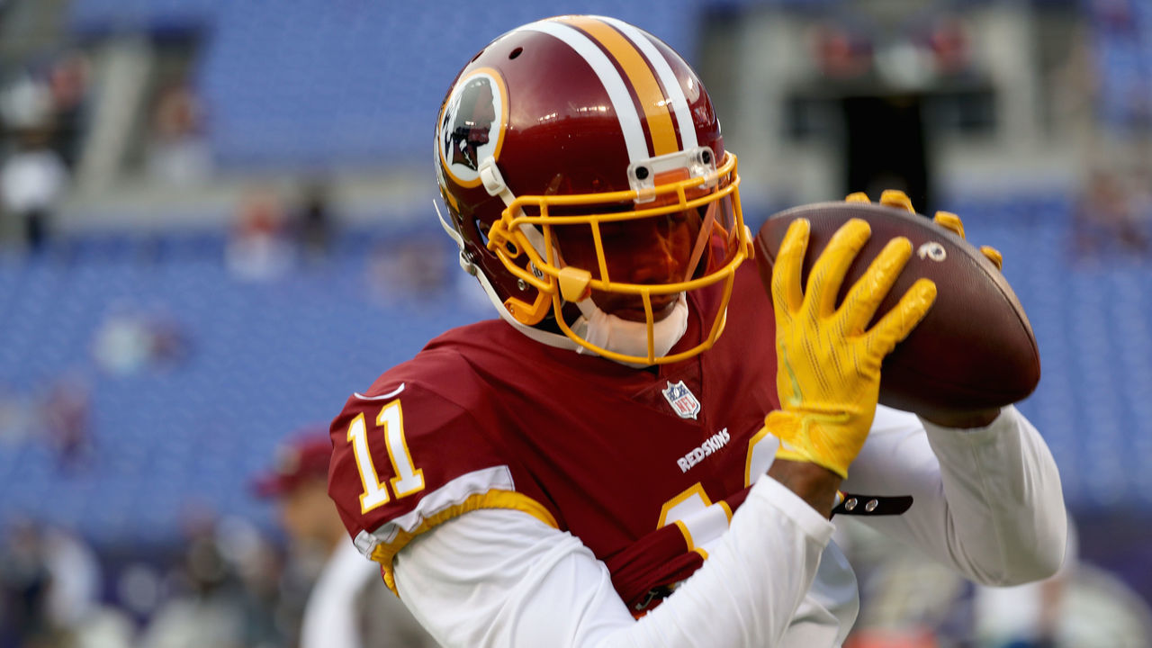BALTIMORE, MD - AUGUST 10: Wide receiver Terrelle Pryor #11 of the Washington Redskins warms up before the start of a preseason game against the Baltimore Ravens at M&T Bank Stadium on August 10, 2017 in Baltimore, Maryland.