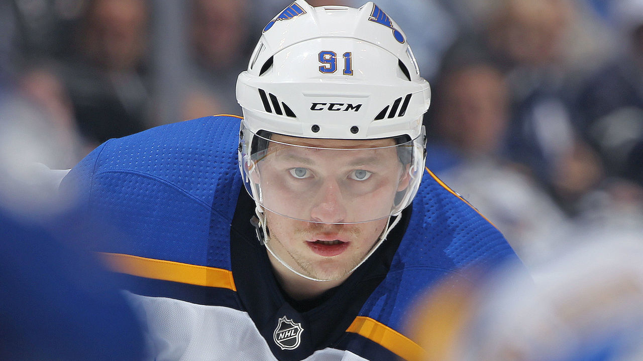 TORONTO,ON - JANUARY 16: Vladimir Tarasenko #91 of the St.Louis Blues waits for a puck drop against the Toronto Maple Leafs during an NHL game at the Air Canada Centre on January 16, 2018 in Toronto, Ontario, Canada. The Blues defeated the Maple Leafs 2-1 in overtime.