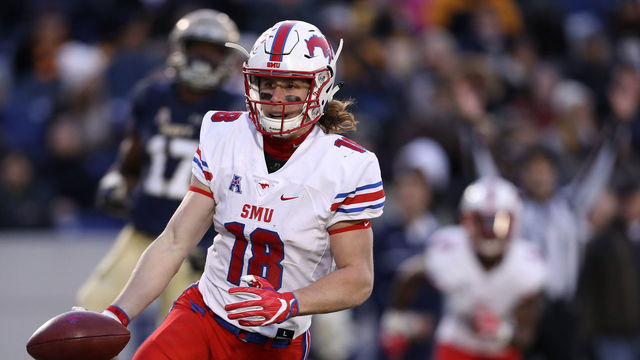 ANNAPOLIS, MD - NOVEMBER 11: Wide receiver Trey Quinn #18 of the Southern Methodist Mustangs scores a second quarter touchdown against the Navy Midshipmen at Navy-Marines Memorial Stadium on November 11, 2017 in Annapolis, Maryland.
