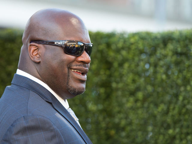 Shaquille O'Neal arrives to the NBA Awards at Basketball City on June 26, 2017 in New York. / AFP PHOTO / Bryan R. Smith