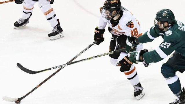 Blue Jackets sign Princeton free agent Eric Robinson