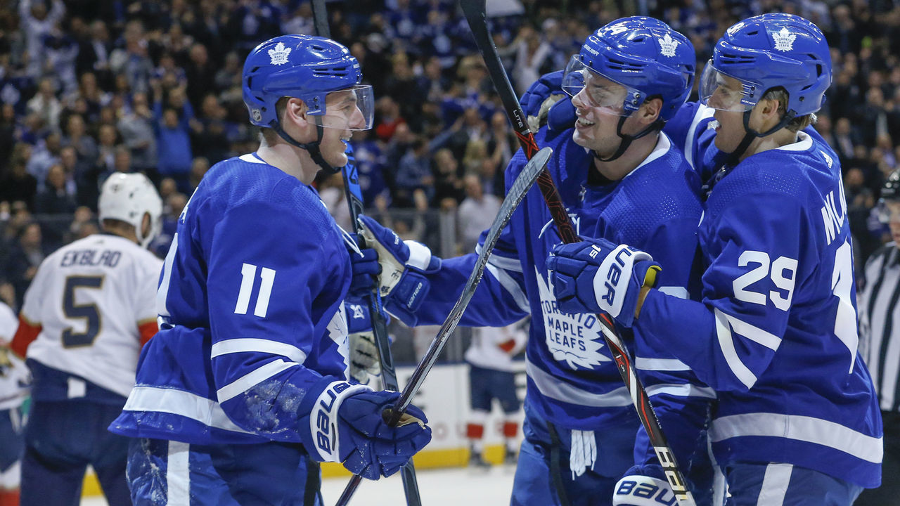 TORONTO, ON - MARCH 28: Toronto Maple Leafs center Zach Hyman (11) and Toronto Maple Leafs center William Nylander (29) come together after the Toronto Maple Leafs center Auston Matthews (34) goal. Toronto Maple Leafs VS Florida Panthers during 1st period action in NHL regular season play at the Air Canada Centre. Toronto Star/Rick Madonik (Rick Madonik/Toronto Star via Getty Images)