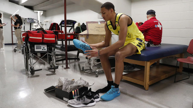 Bazley to forgo G League, taking year to prepare for NBA Draft