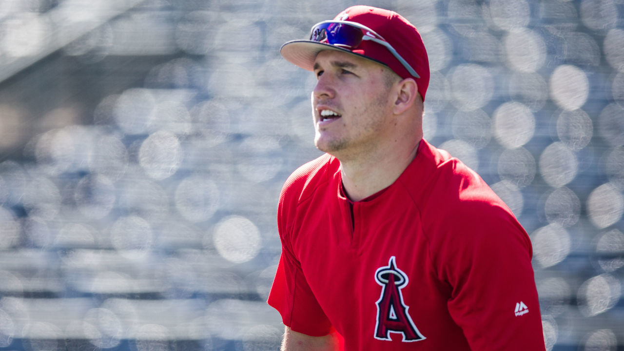 TEMPE, AZ - FEBRUARY 24: Mike Trout #27 of the Los Angeles Angels of Anaheim takes batting practice before a game against the Milwaukee Brewers during a Spring Training Game at Goodyear Ballpark on February 24, 2018 in Goodyear, Arizona.