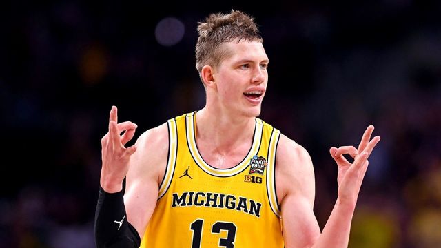 Lakers draft Moritz Wagner with No. 25 pick